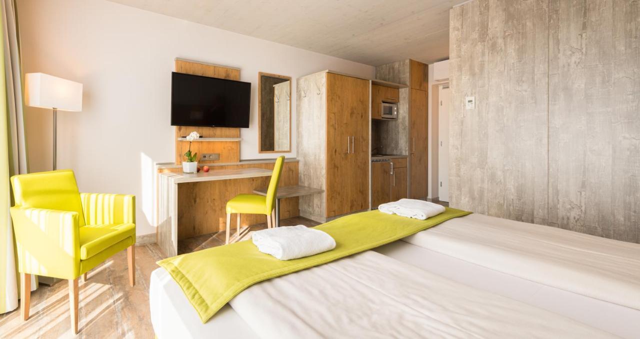 Oho Rooms Herrenberg Digital Access Only Gäufelden Dış mekan fotoğraf